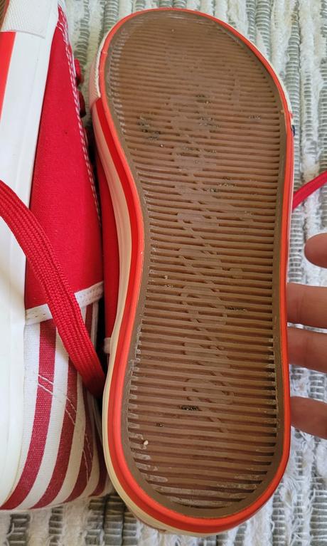 Plátené tenisky, 37