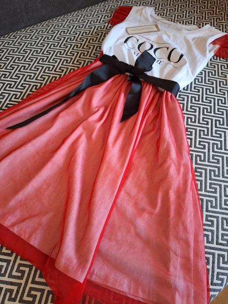 Štýlové červeno-biele šaty coco madame s tylovou s, 164 / 170 / m / s