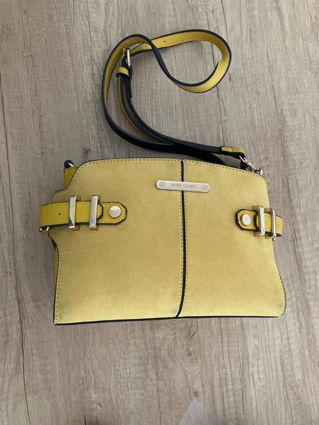 Kabelka river island, river island