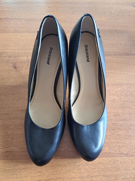 Lodicky v.40, graceland,40