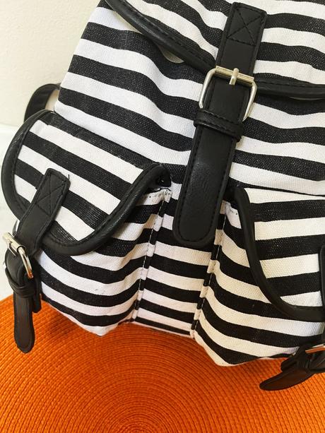 Kvalitný hrubší celtový rupsak,