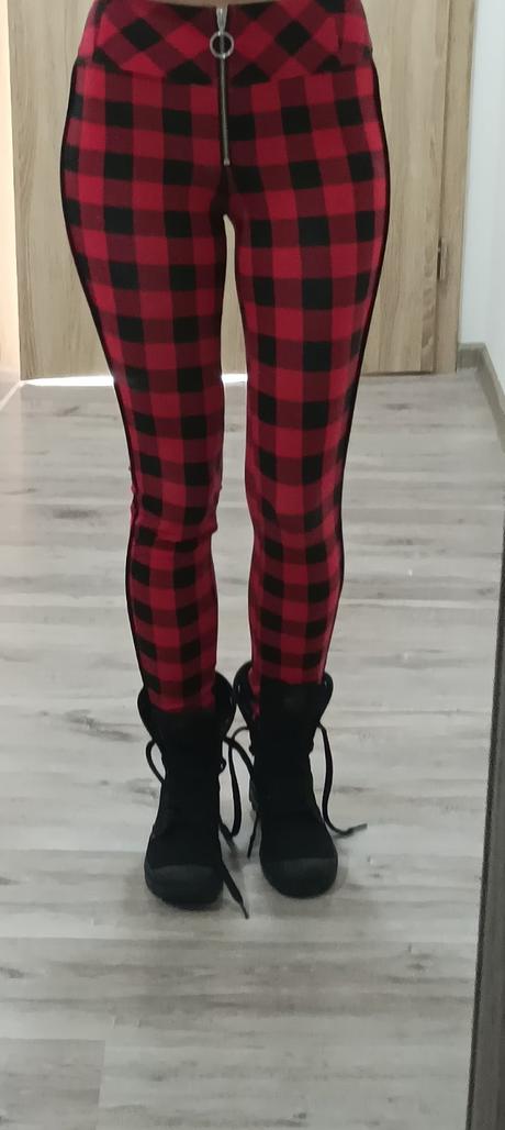 Damske nohavice, calzedonia,s