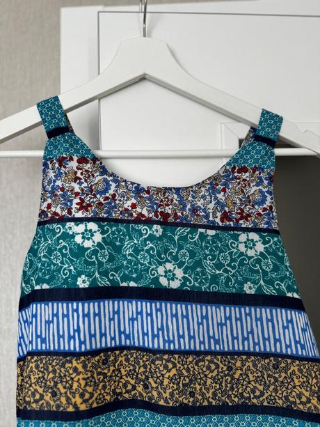 Letne saty, nove, 140, s postou, 140