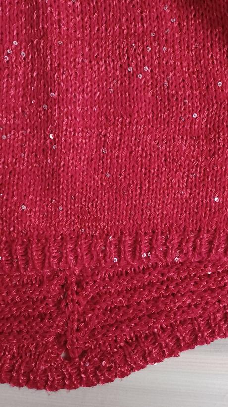 Červený lesklý sveter, xs