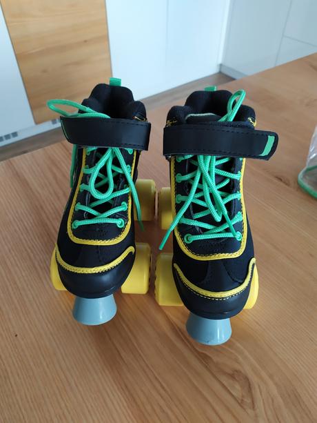 Kolieskové korčule, 30