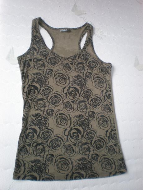 Tielko s ružičkami, okay,36