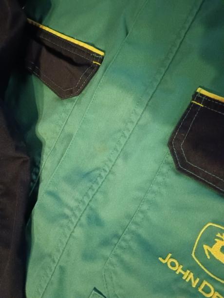 Pracovné oblečenie, 48