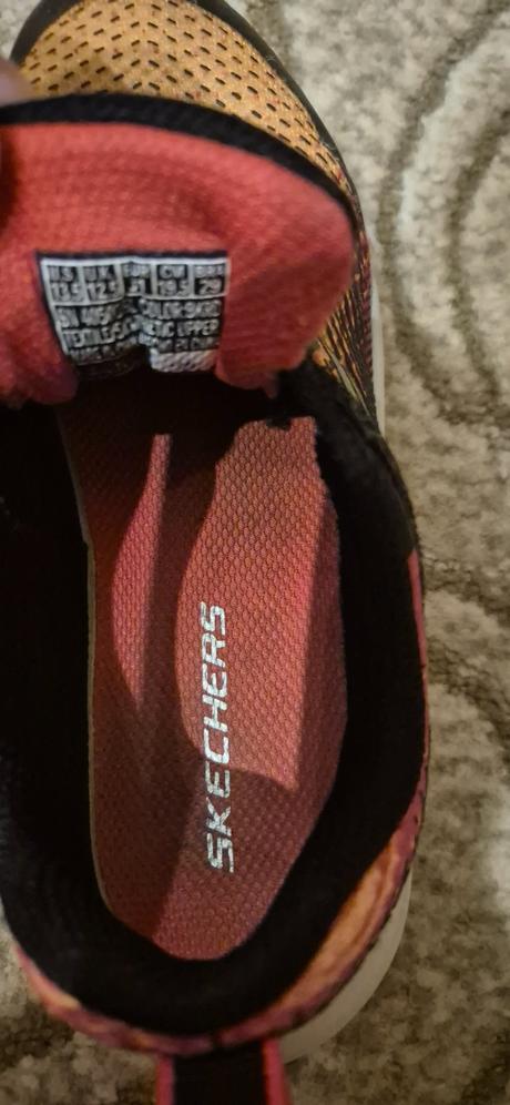 Botasky, skechers,31