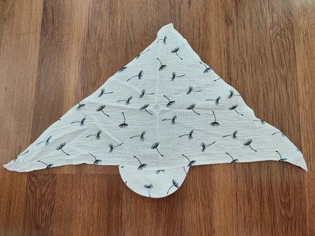 Mušelinová šatôčka na hlávku, 68