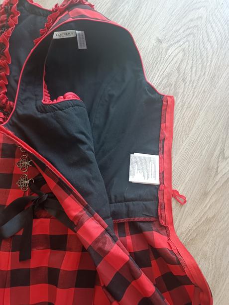 Bavorský kroj dirndl v.38,