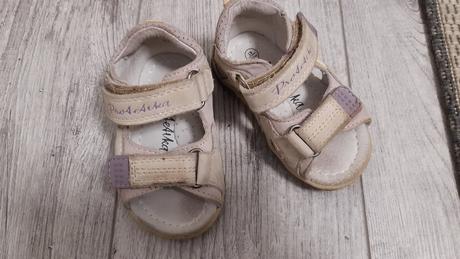 Sandále, protetika,19