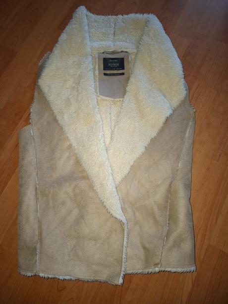 Dámska vesta, bershka,s