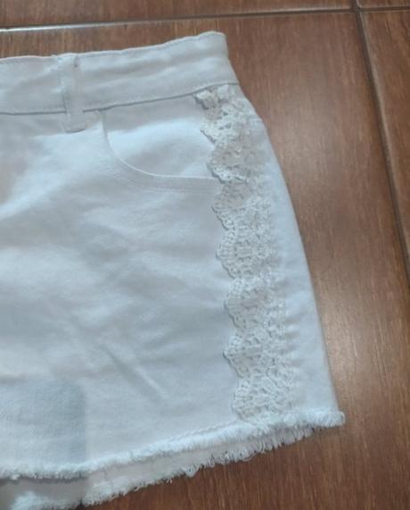 Riflové šortky s krajkou, 152