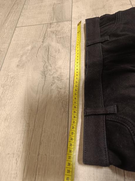 Čierne elastické skinny rifle, f&f,40