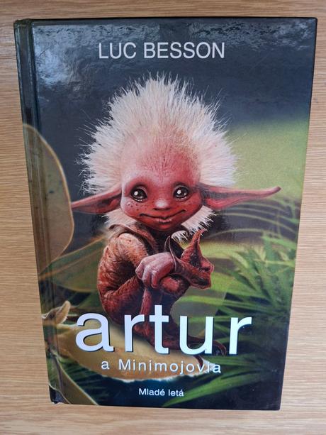 Artur a minimojovia,