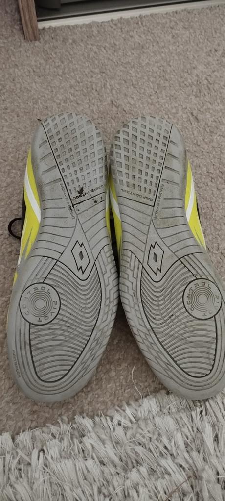 Žlté halovky lotto, lotto,36