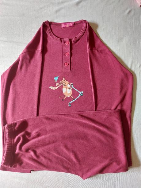 Dievčenské pyžamo s kravičkou, 152