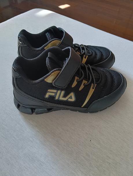 Nádherné fila tenisky veľ.29, fila,29