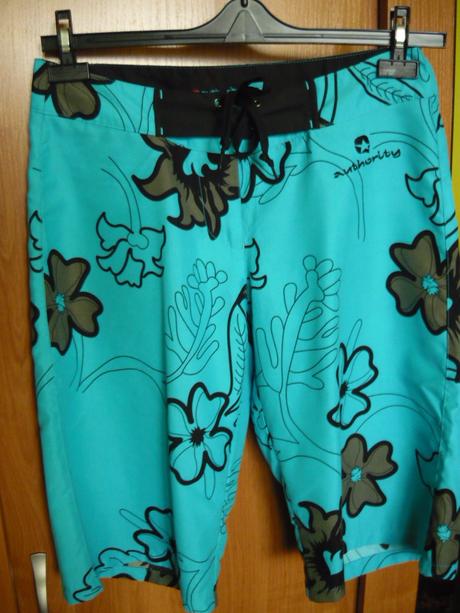 Kraťasy na leto authority  s/m, authority,s