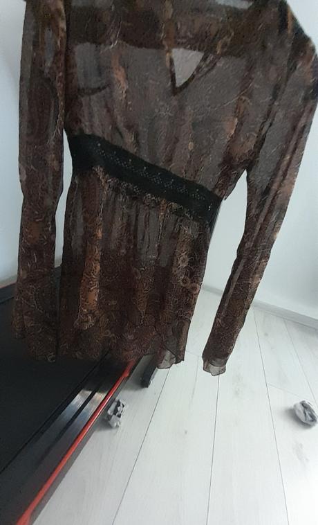 Bluzka na plavky, 40