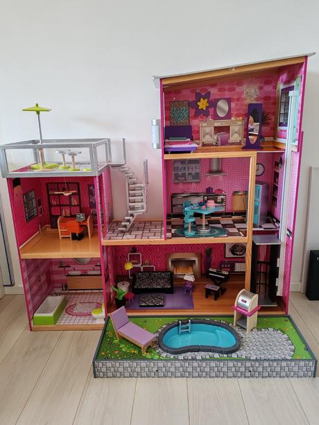 Predám domček pre bábiky kidkraft,