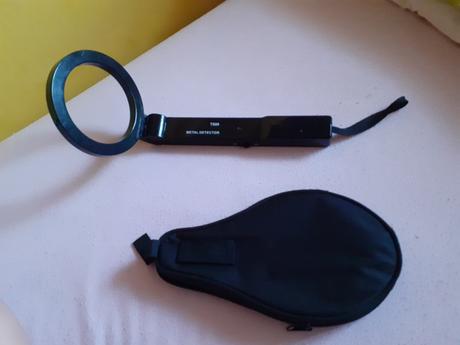 Detektor kovu ts80,