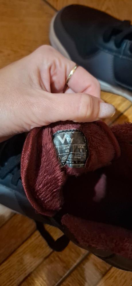 Zateplene tenisky, 40