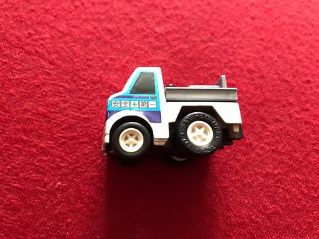 Auticko,  4 cm dlzka, 