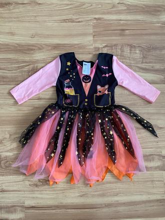 Karnevalovy kostým, 