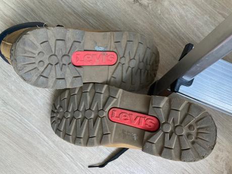 Topánky na zimu, levis,39