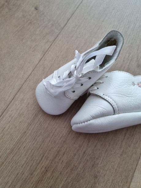 Nové kožené topánočky, 18