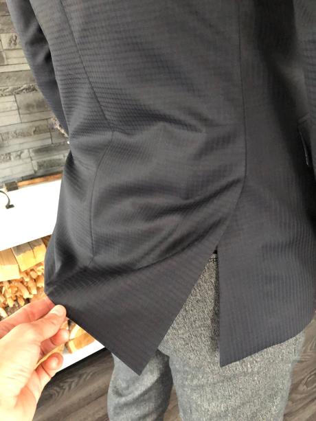 Pánsky oblek alaindelon tmavomodrý, 46