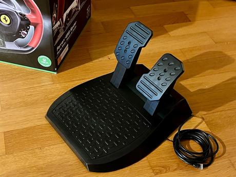 Zavodný volant edícia ferrari,