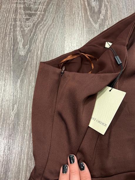 East order nove damske čokoladove šaty m, m