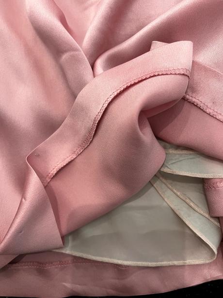 Hugo boss hodvábna sukňa po kolena s opaskom, hugo boss,s
