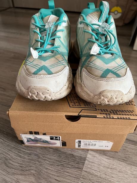 Willard svietiace tenisky, 34