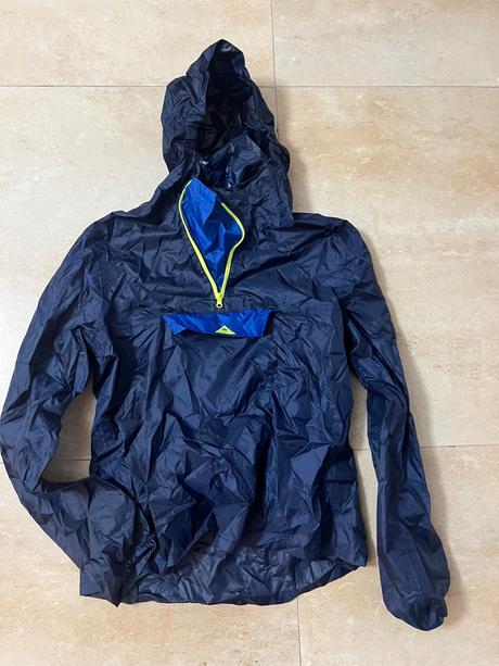 Detská turistická nepremokavá bunda, decathlon,152