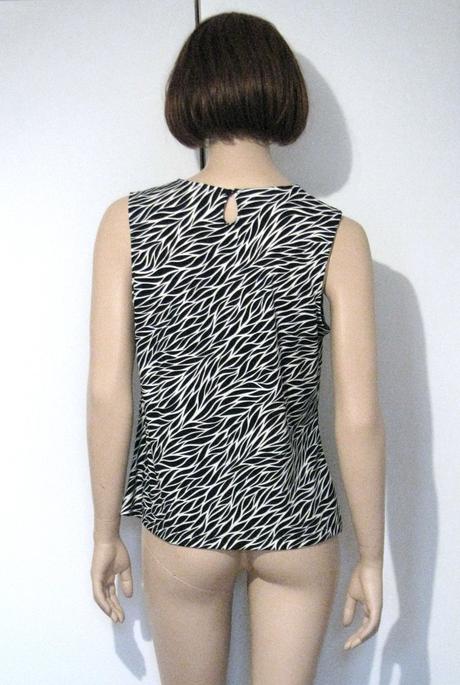 Čiernobiely vzorovaný top, l