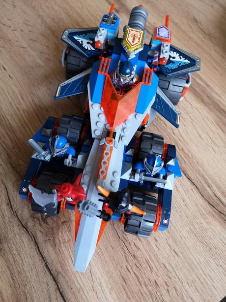 Lego nexo knights 70312 a 70315, 