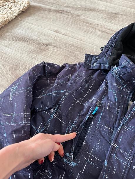 Lyžiarska bunda, 158