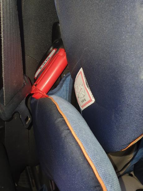 Kvalitná autosedacka stm 15-36 kg, 