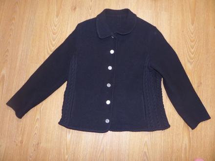 Hrubší kabátik, xl