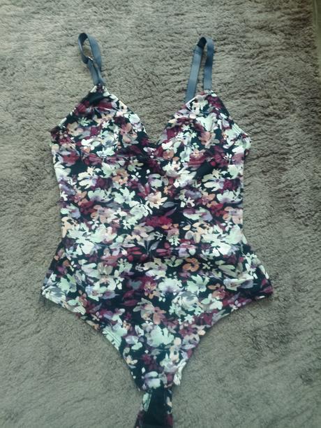 Kvetované body, h&m,m