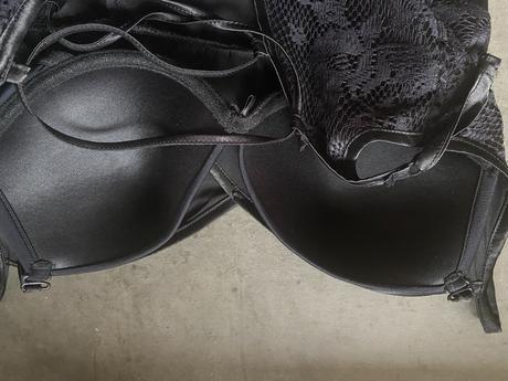 Spoločenské šaty 1x oblečené, 38