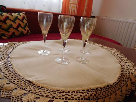 Hnedasté dúhované poháre na šampanské, 