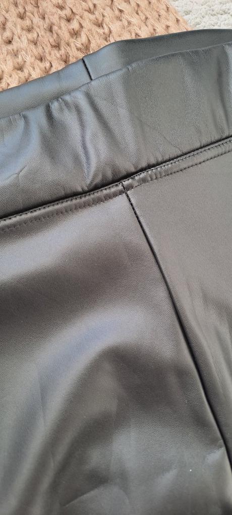 Nove zateplene leginy - imitacia koze, vel. l, f&f,40 / l