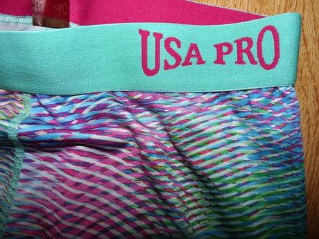 Mnohofarebné usa pro, 158