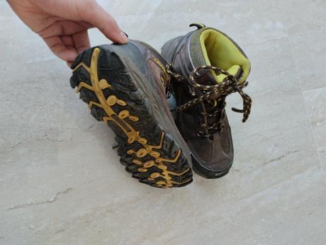 Turistické topánky, 33