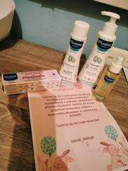 Mustela® Bublinková pena do kúpeľa s organicky pestovaným avokádom, 200 ml