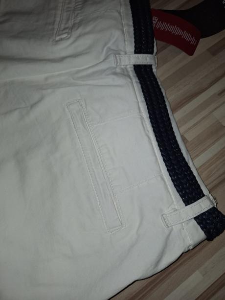 Elegantné krátke nohavice, l / s